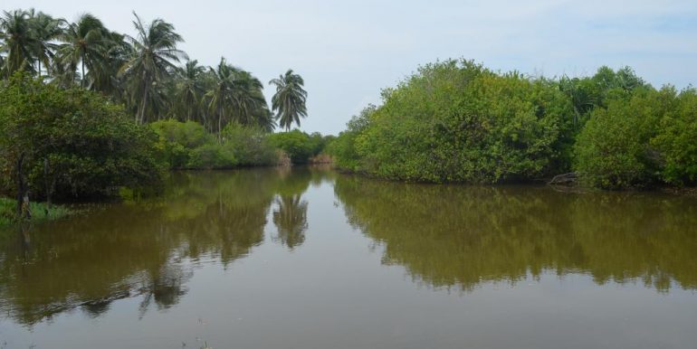 Hotel with Two Acres on the Beach and Lagoon-1