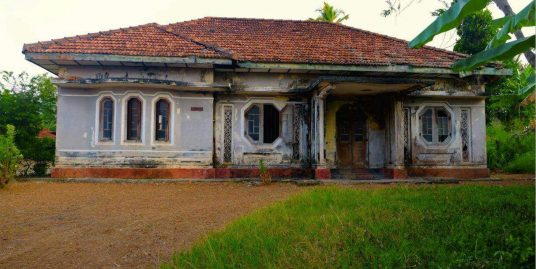 Budget colonial House in Famous Weligama