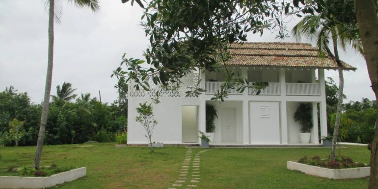 Cheap Mirissa Villa near the -Beach