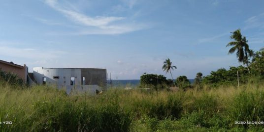 Small plot very close to beach in Hireketia