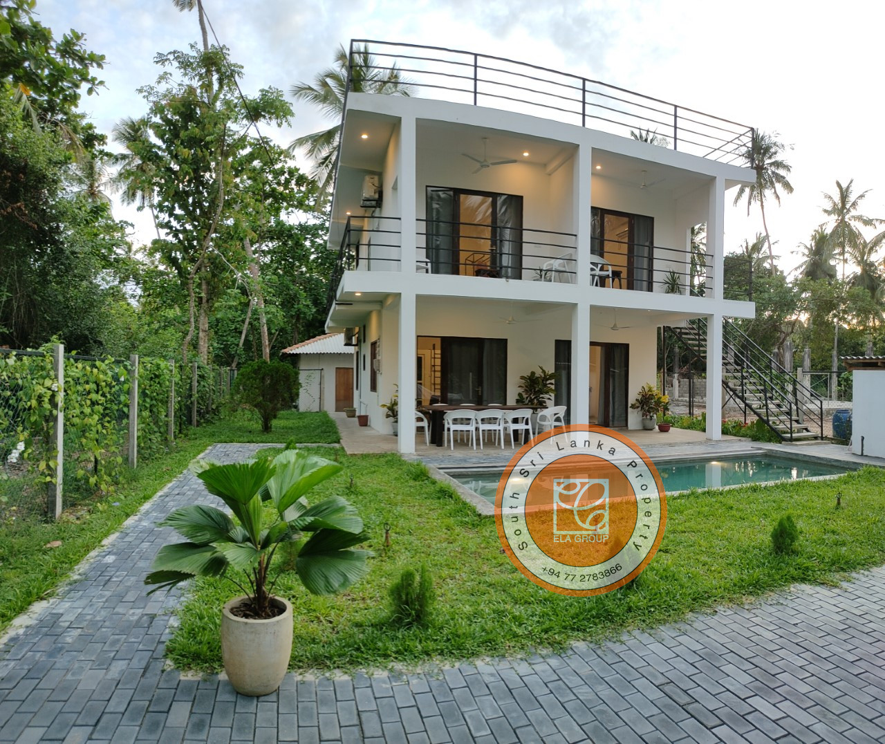 Comfortable budget apartments or villa on the best beach