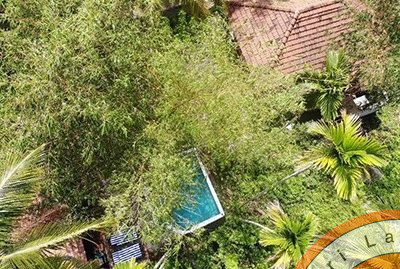 Charming small villa in excellent location. Urgent cut price sale